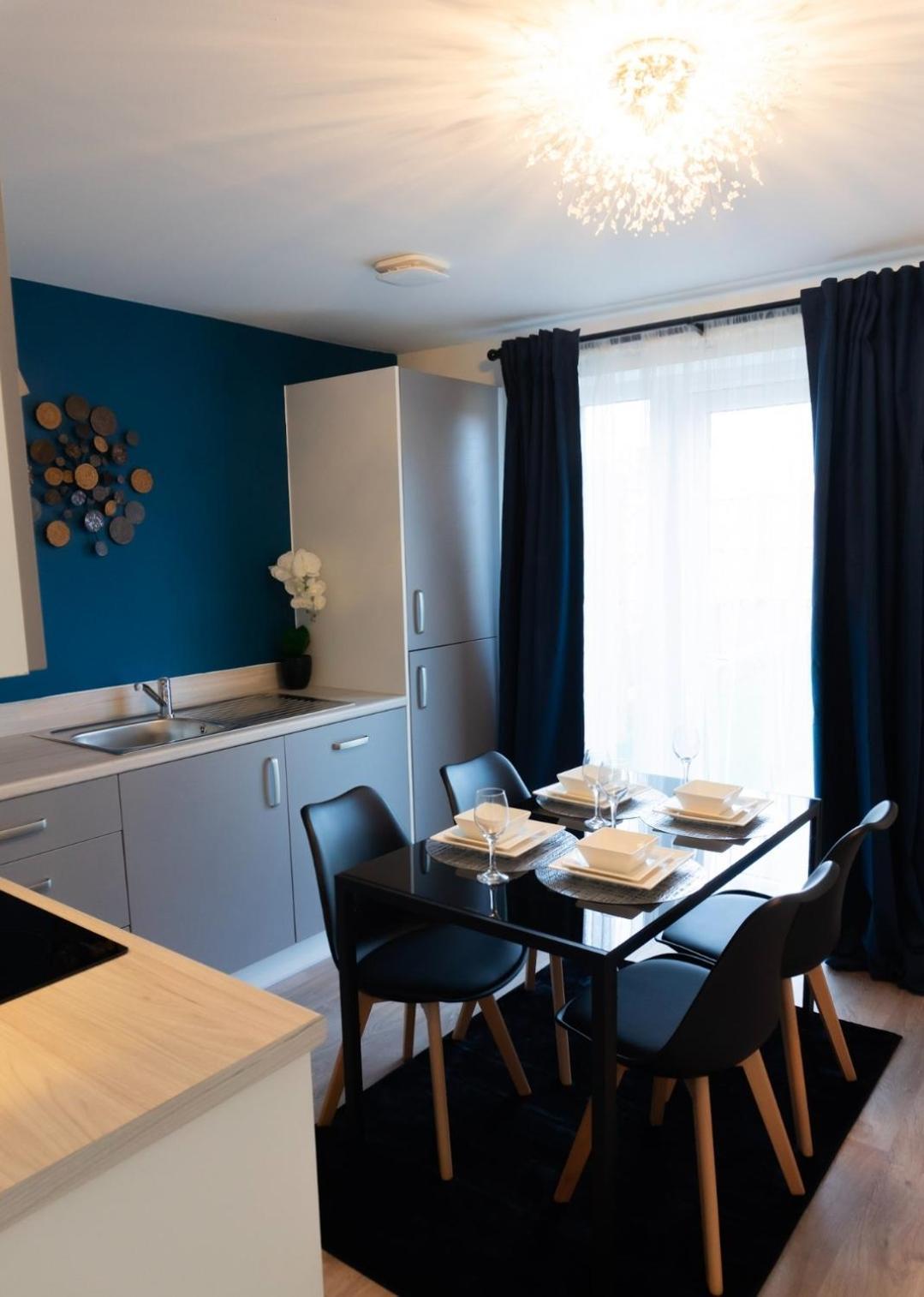 Willa Stylish House With Private Parking Glasgow Zewnętrze zdjęcie